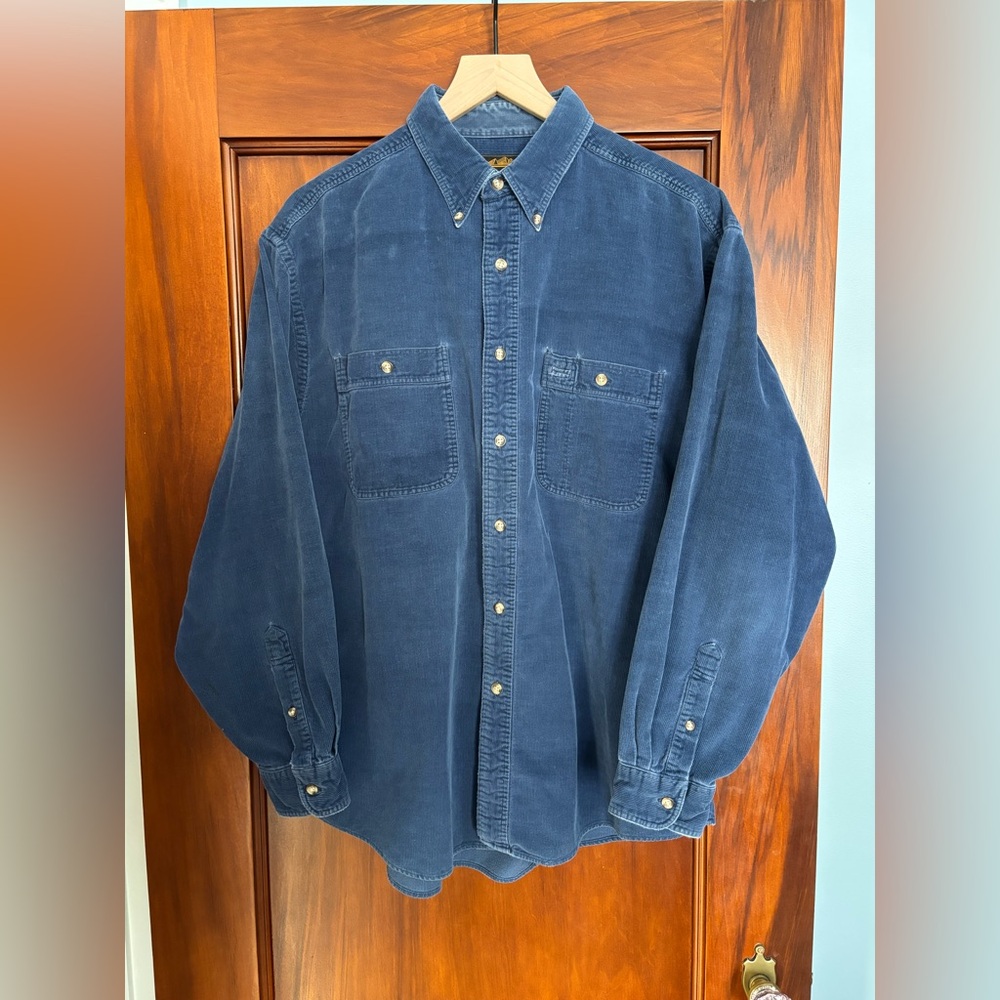 Vtg Eddie Bauer Corduroy Workshirt with Horn Buttons (Large)